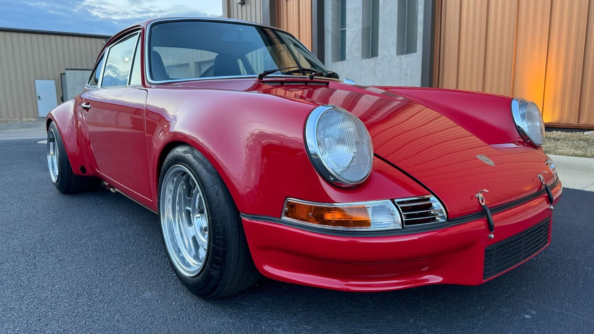 750-HP 1987 Porsche 911 RSR Backdate