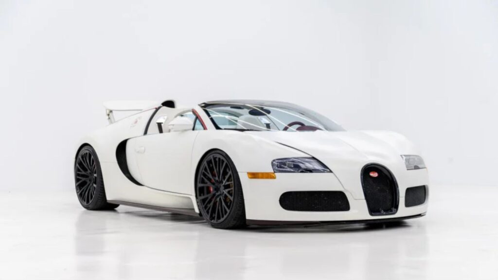 https://www.dupontregistry.com/autos/listing/2011/bugatti/veyron/259068?fbclid=IwAR3vs2Ljo-yOUeCUZQGcB0l0PeJJv_Zq6Rj3CsCaFtX72Q0wV7nV3p1t1e8