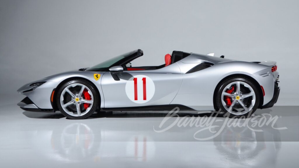 One-of-one Tailor Made 2022 Ferrari SF90 Spider