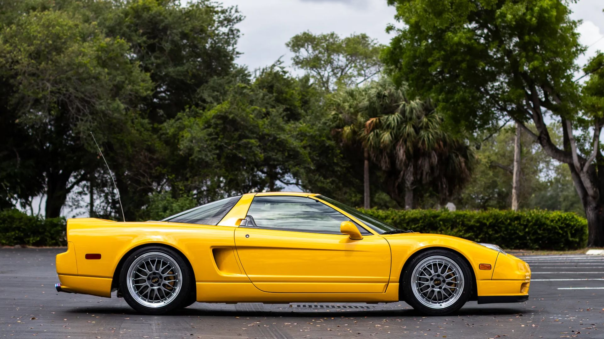 Rare 2005 Acura NSX-T with 12,000 Miles Hits Market in Florida - Modern ...