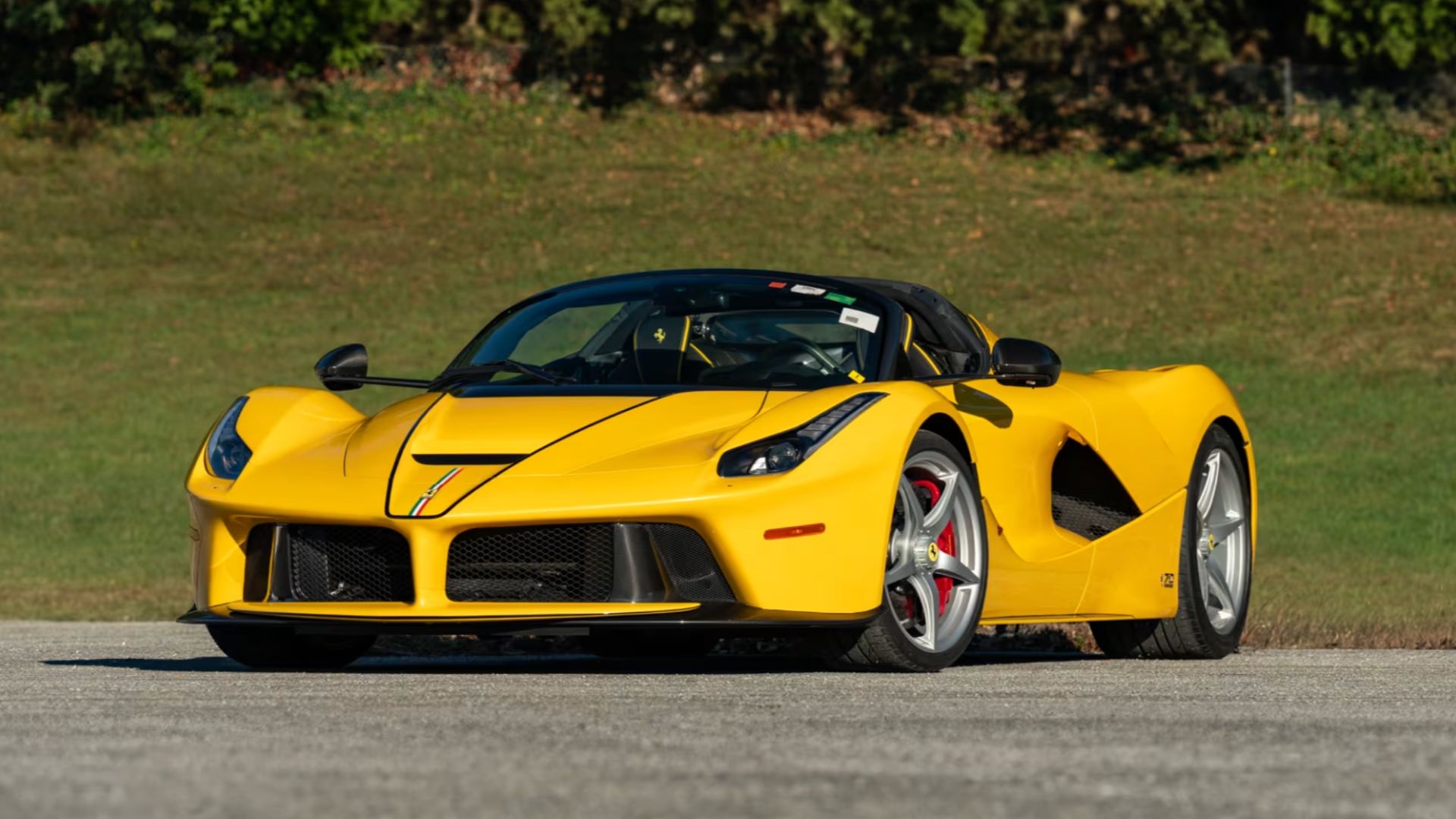 mecom-collection-highlights-1334