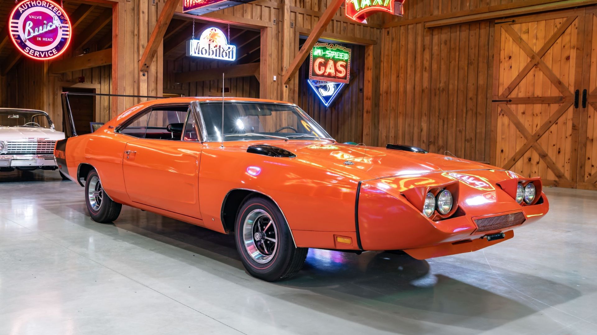 Unrestored 1969 Dodge Charger Daytona Sells for $605k - Modern Car ...