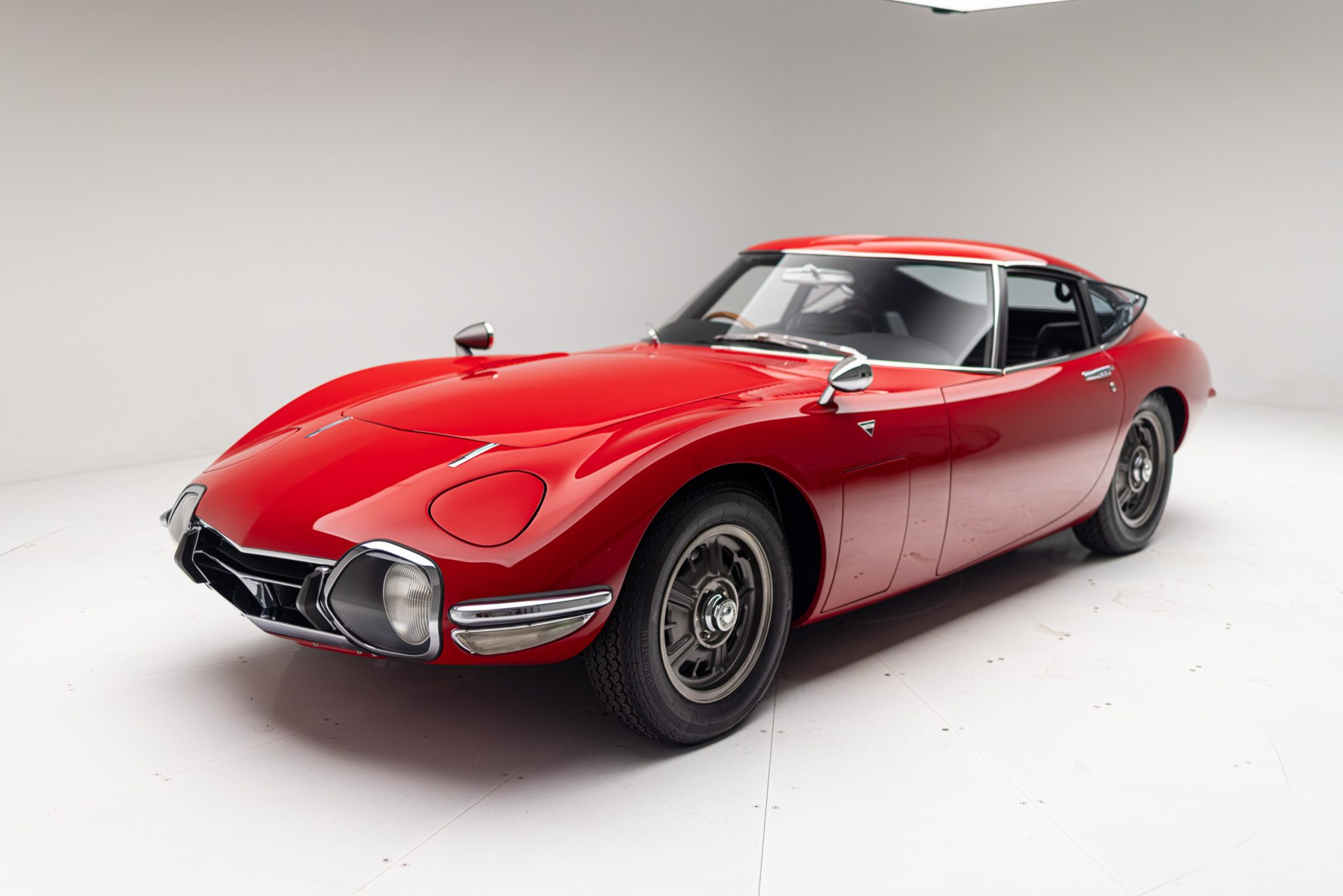 bobby-rahal-is-selling-his-rare-1967-toyota-2000gt-will-it-fetch-1-million_7