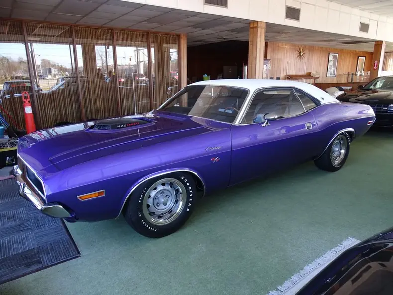 Spotlight: Factory Hemi 1970 Dodge Challenger R/T SE Heads to the GAA Classic Car Auction - featured image