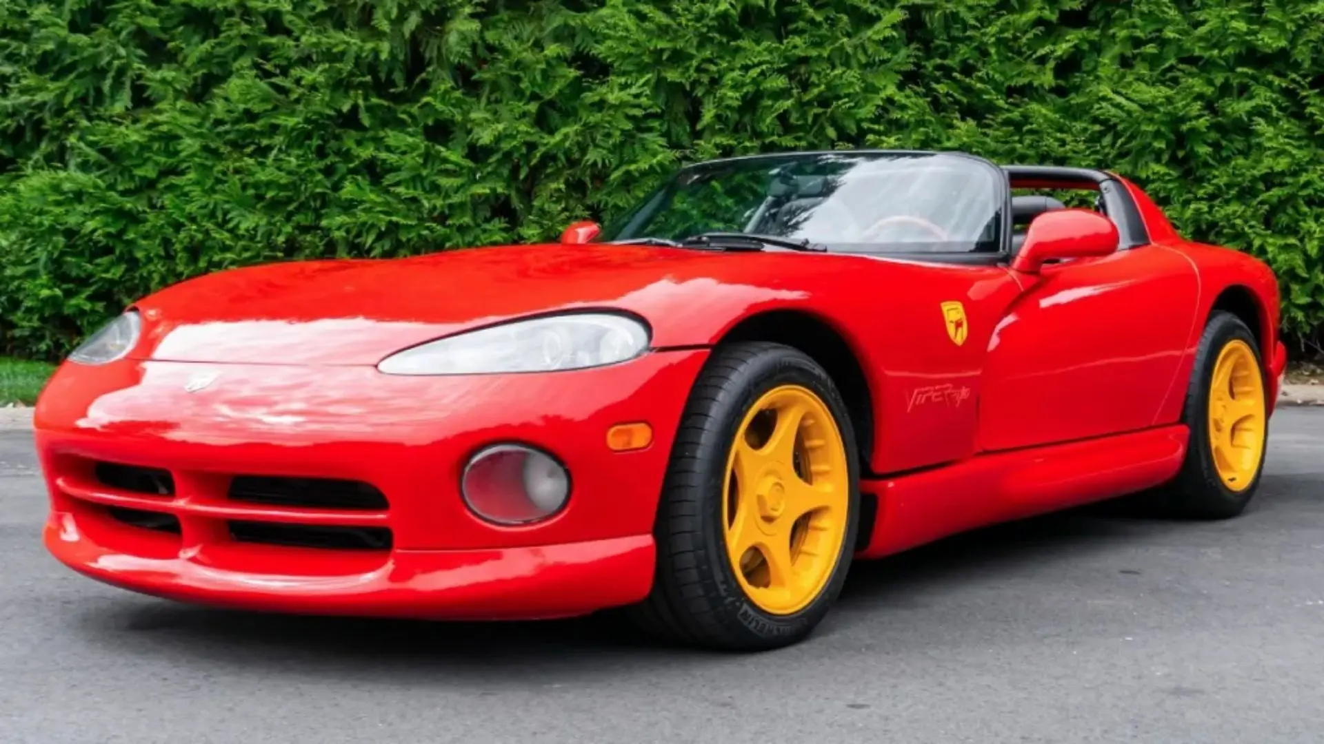 The Dodge Viper’s Loudest Mistake Is Back, and It Explains Everything the Industry Ignored - featured image