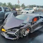 Lamborghini-Revuelto-crash-Kerala-India-1