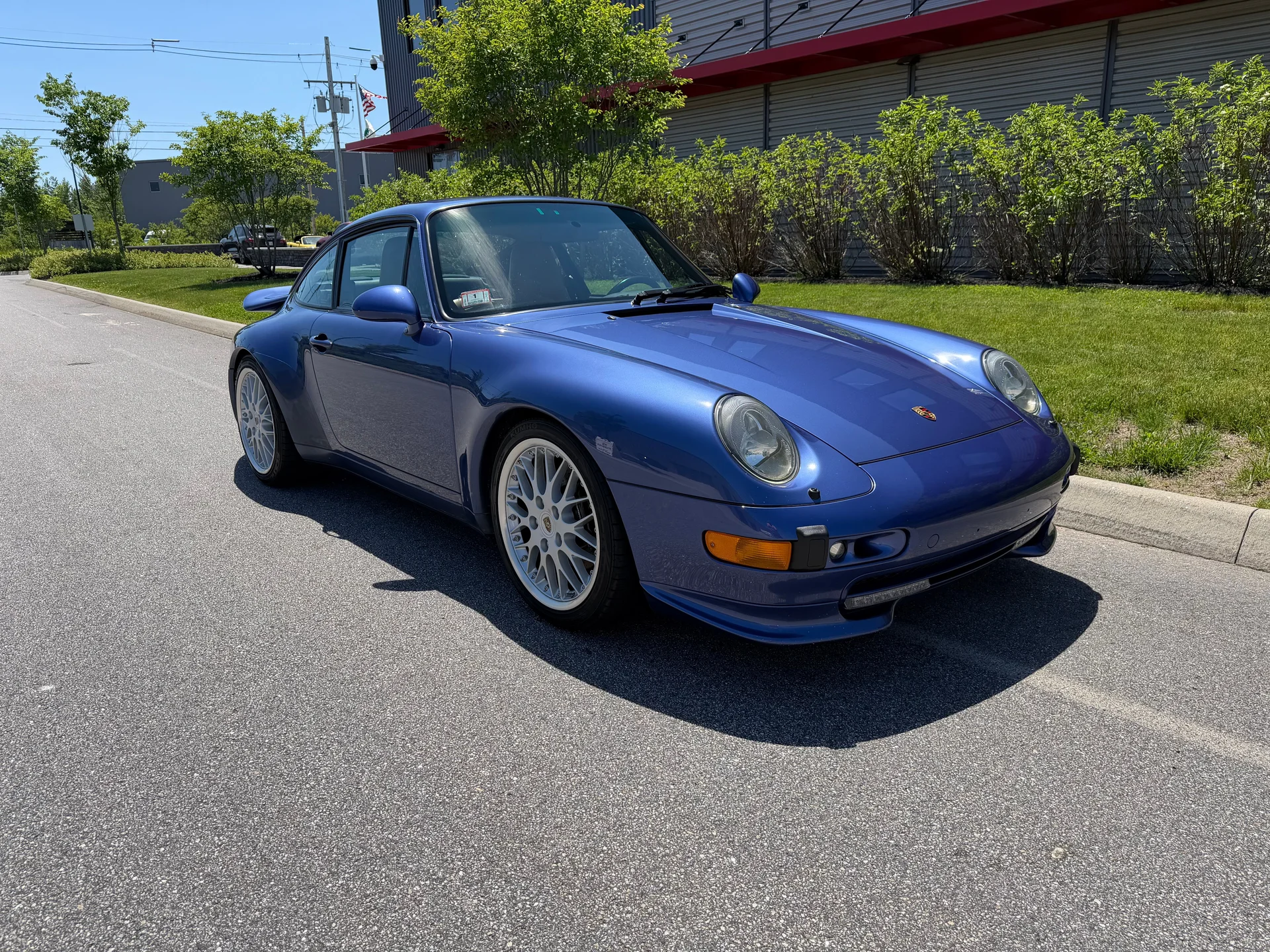 Throttle Auctions: Final Air-Cooled Porsche 911 in Rare Zenith Blue Heads to Market - featured image