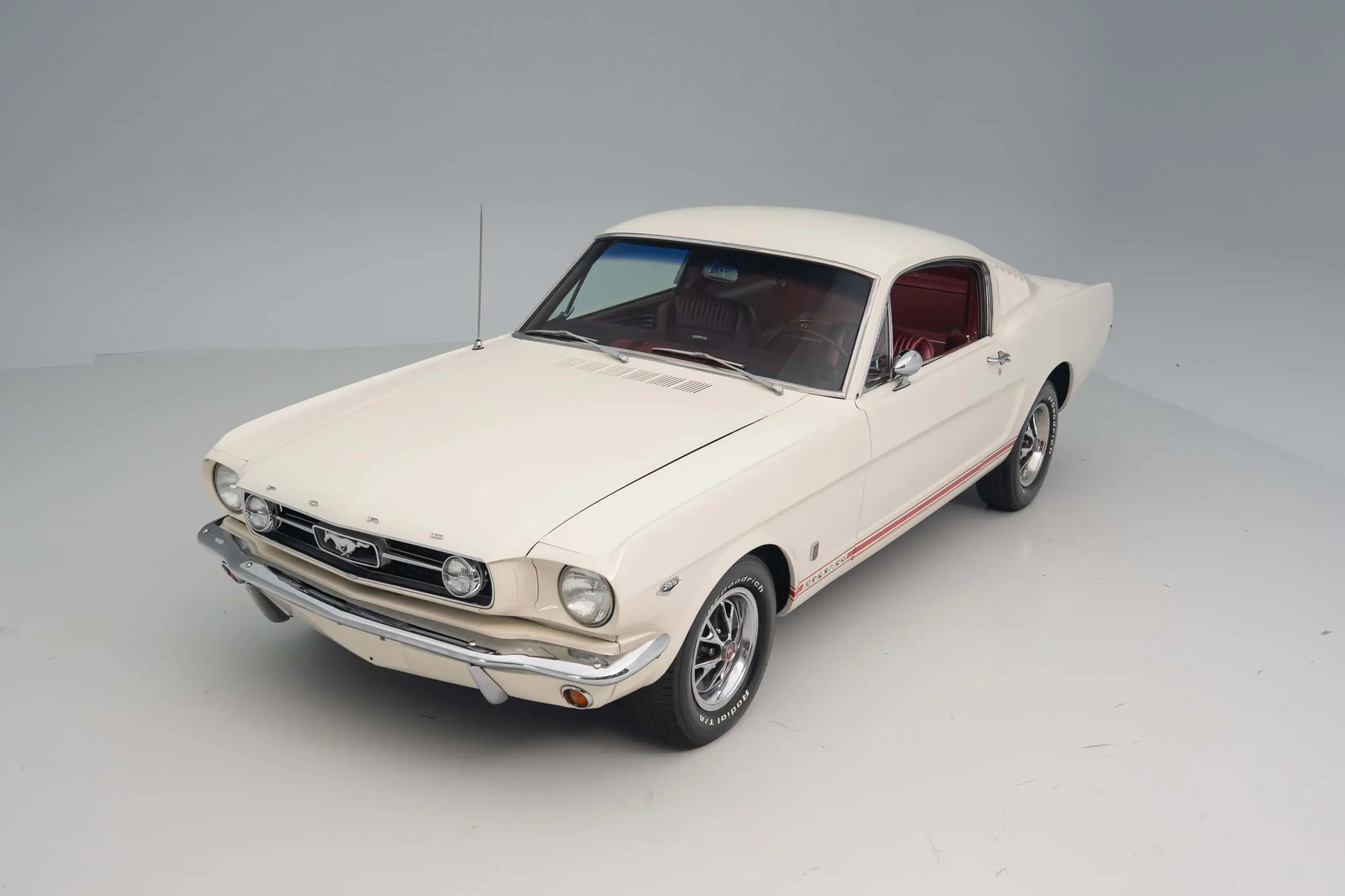 Ends Today: Win Twin Mustangs Separated by Sixty Years - featured image