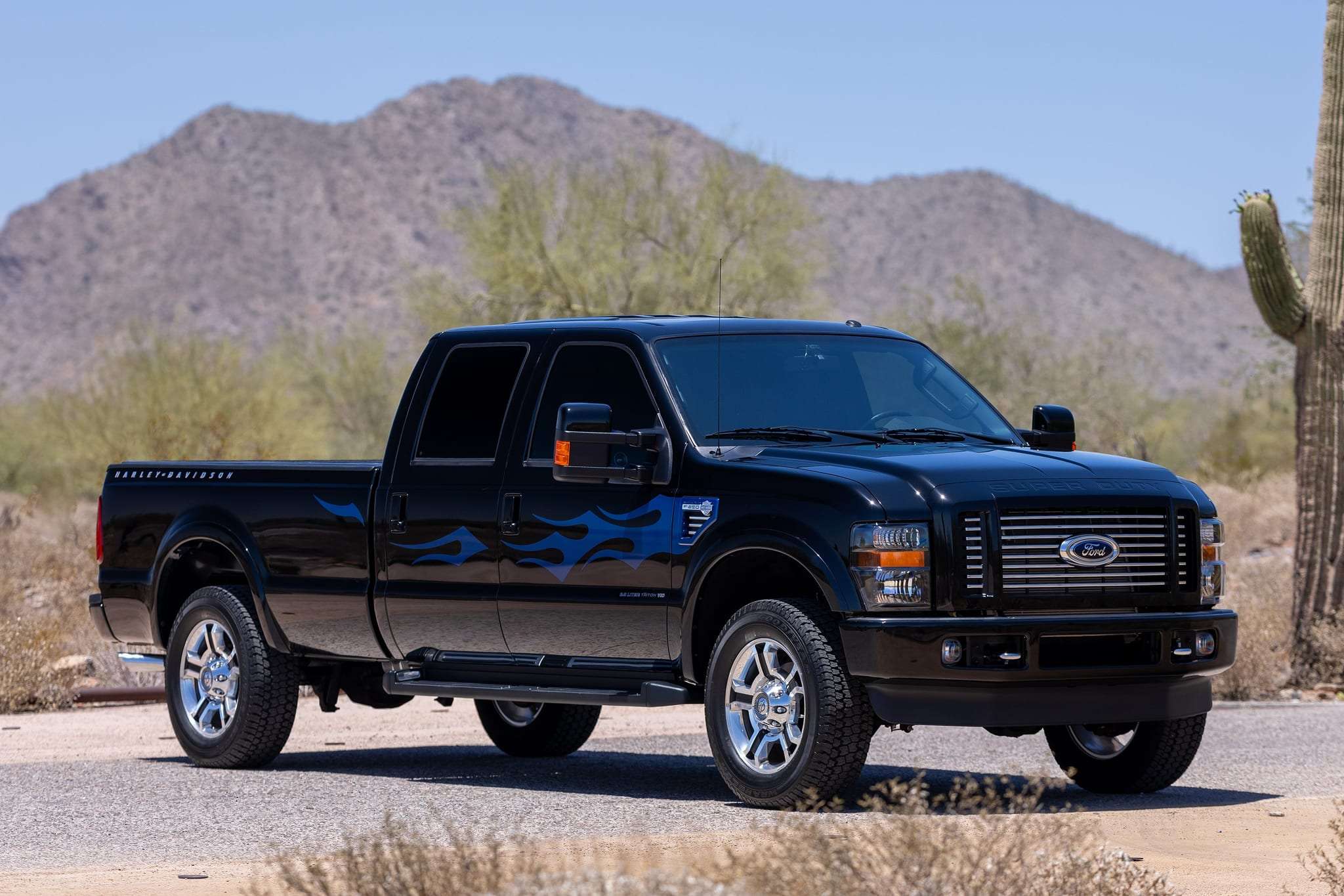 Pristine 3k-Mile 2009 Ford F-250 Harley-Davidson Edition Hits No-Reserve Bring a Trailer Auction - featured image