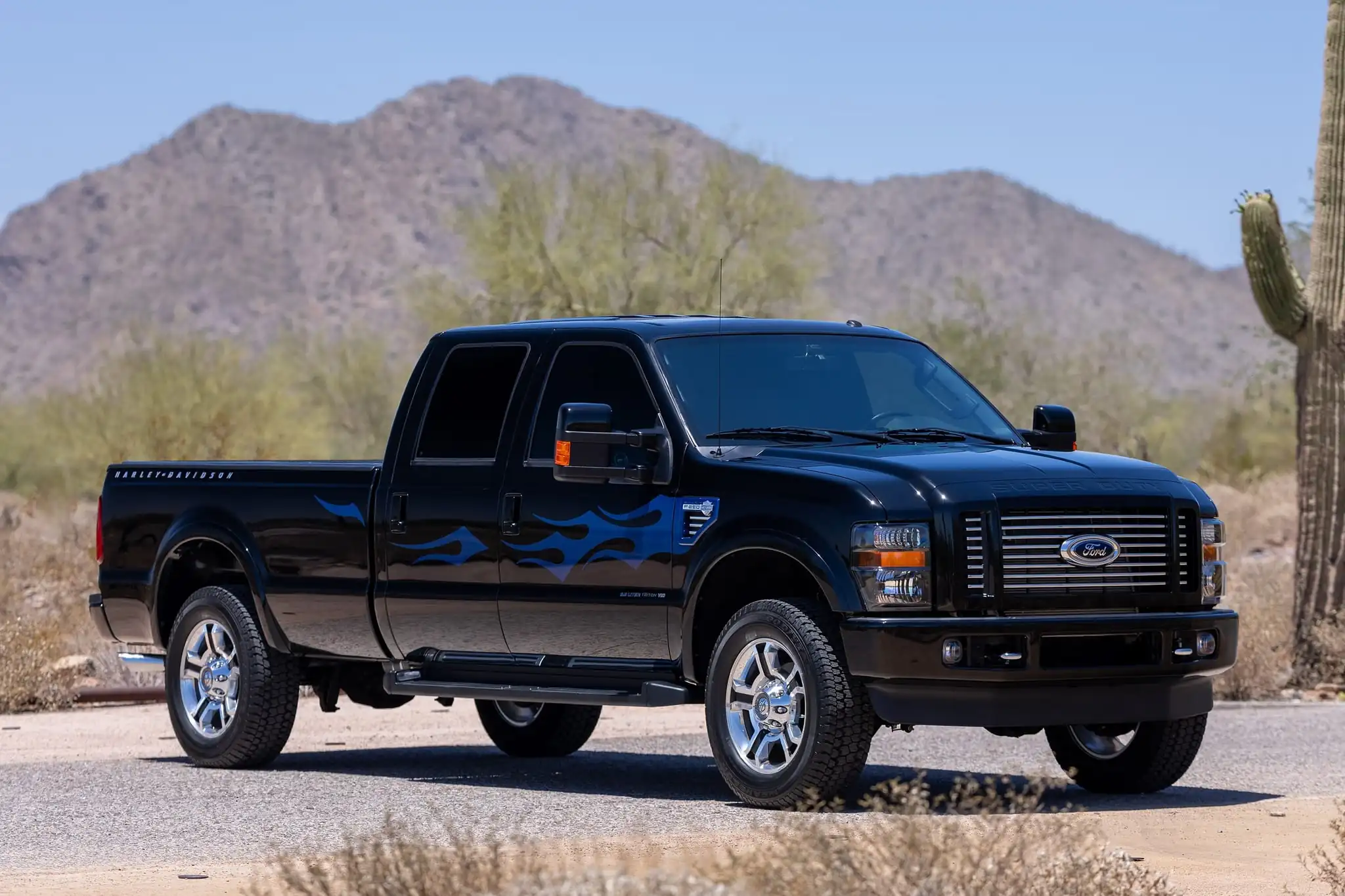 Pristine 3k-Mile 2009 Ford F-250 Harley-Davidson Edition Hits No-Reserve Bring a Trailer Auction - featured image
