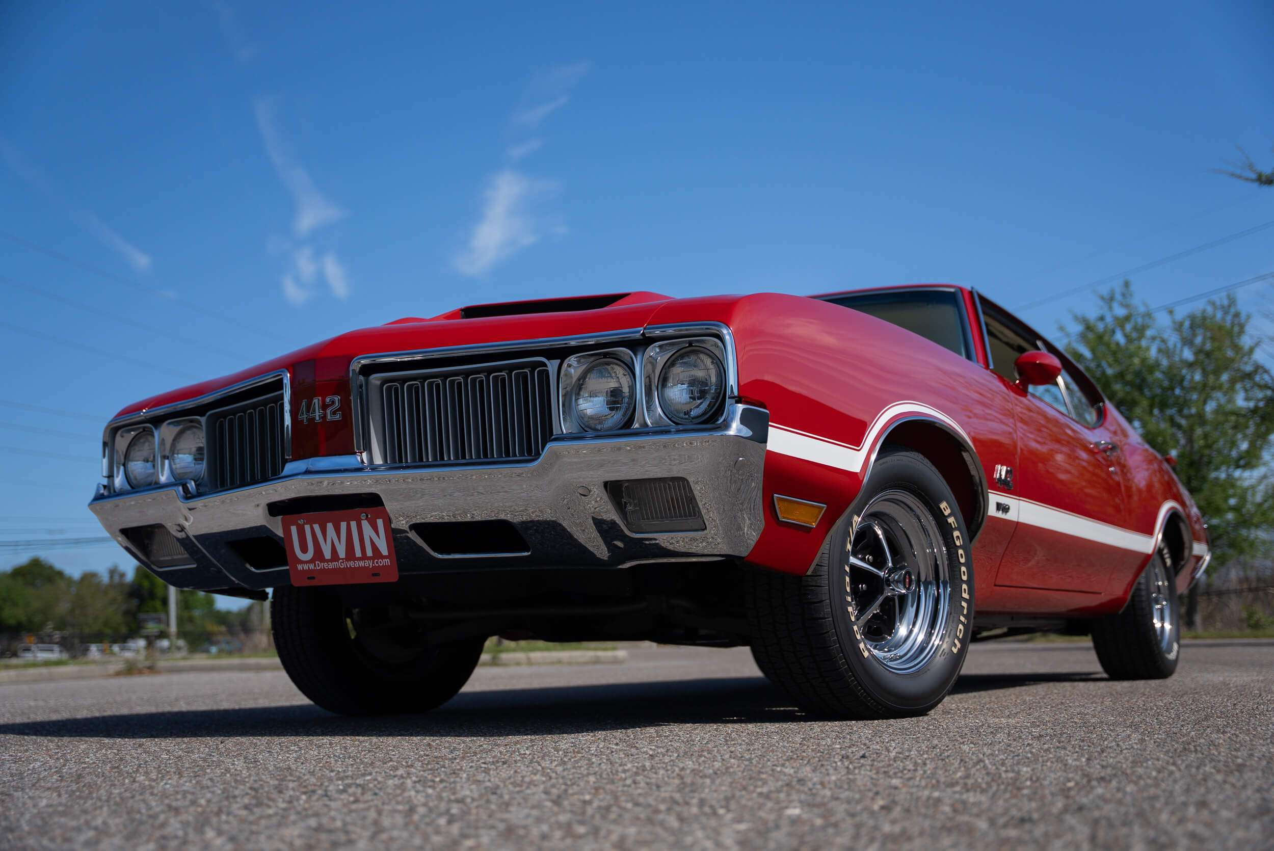 Dream Giveaway Offers Chance to Win a Frame-Off Restored 1970 Oldsmobile 442 W30 - featured image