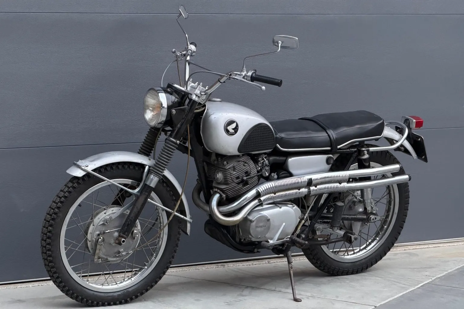 An Elvis-Delivered 1964 Honda Scrambler Missed Its Reserve. The Market Made the Right Call. - featured image