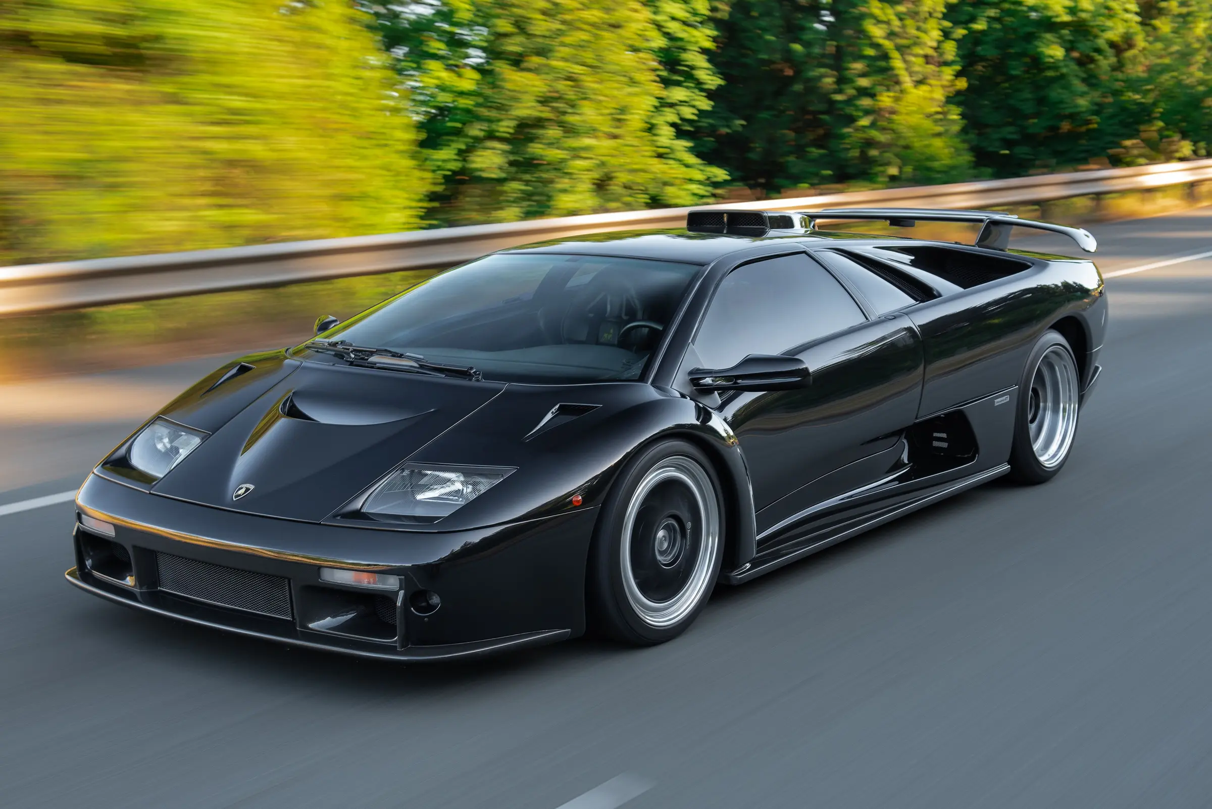 This No-Reserve Diablo GT Is the Last Genuinely Feral Lamborghini V12 - featured image