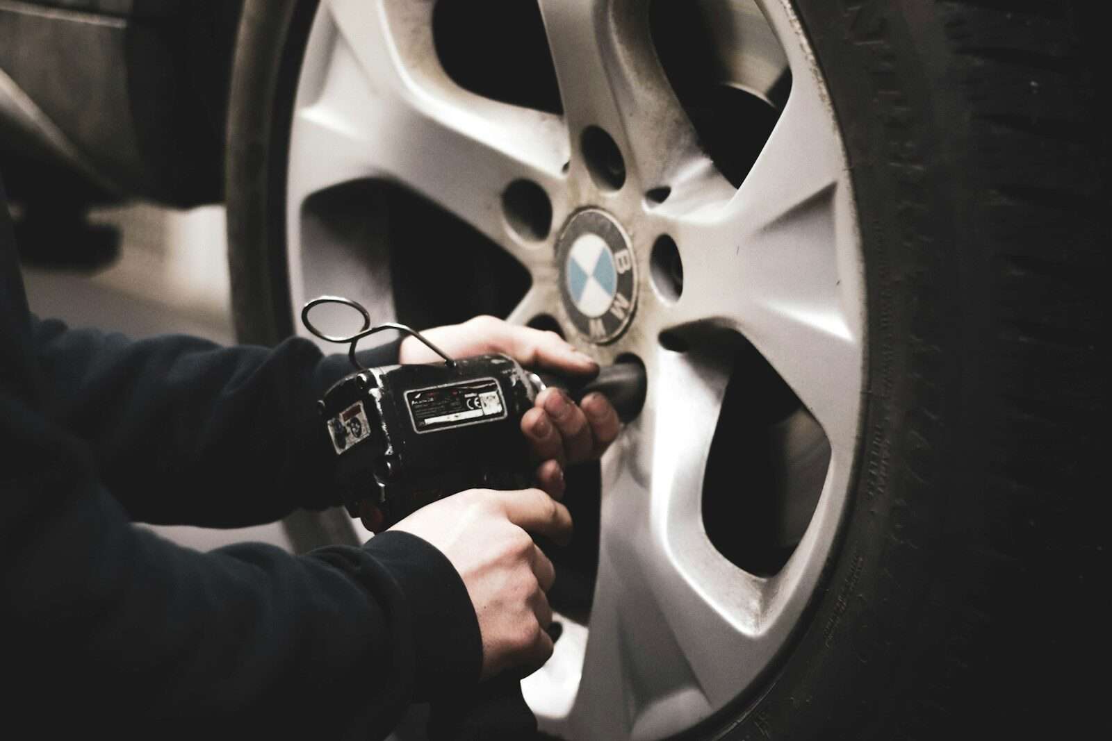 The Best Tire Inflators, Pressure Gauges, and Flat-Spot Savers for Stored Cars - featured image