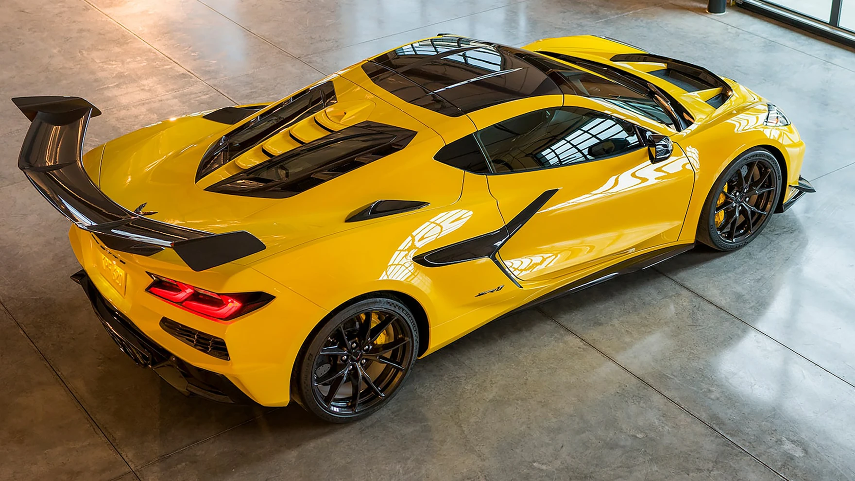 Ciocca Corvette Sweepstakes Offers Two Cars, Including 2026 ZR1 With ZTK Package - featured image