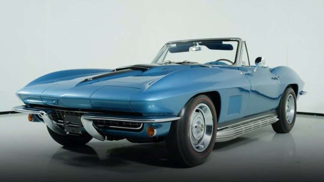This 1967 Corvette Convertible Brought $167,400. Its NCRS Duntov Award Is the More Important Number - featured image