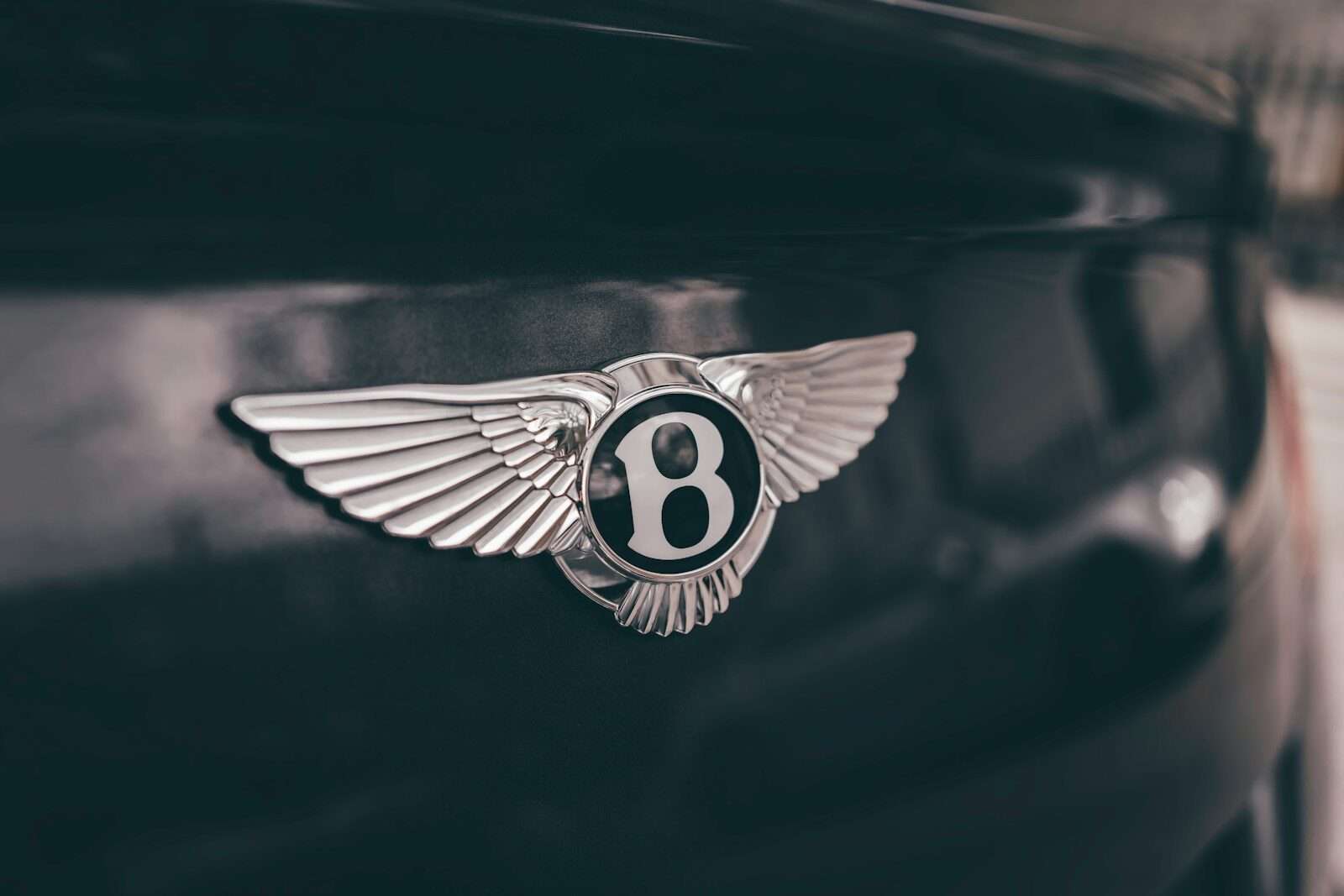 Bentley’s 80th Anniversary Continental GTC Isn’t the Story. Crewe’s Unbroken Record Is. - featured image
