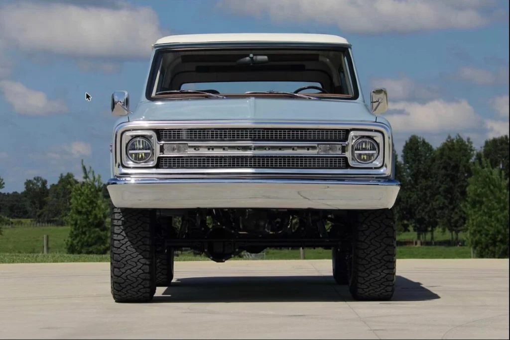 1969 Chevrolet K5 Blazer Custom front view, for sale from the Rick Yerick Collection Auction at Mecum