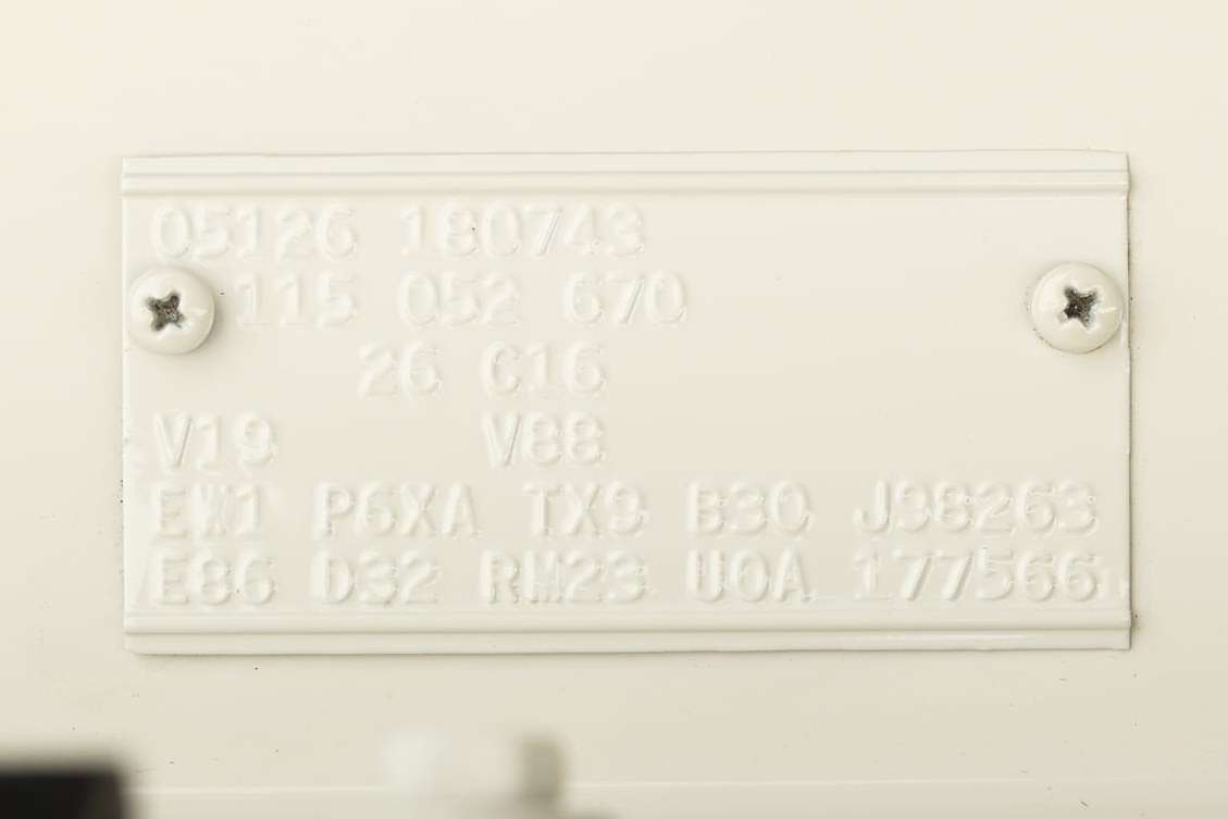 Fender tag of the 1970 Plymouth Superbird