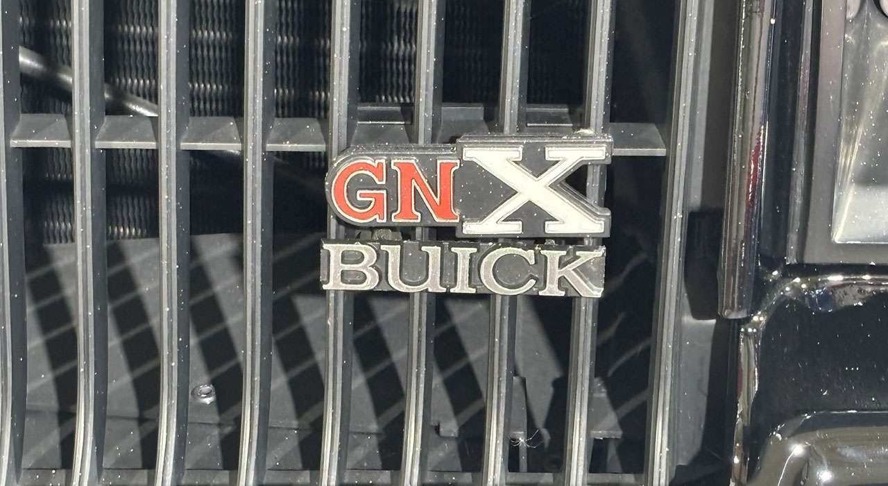 Red GNX badge on the grille of 1987 Buick GNX No. 461