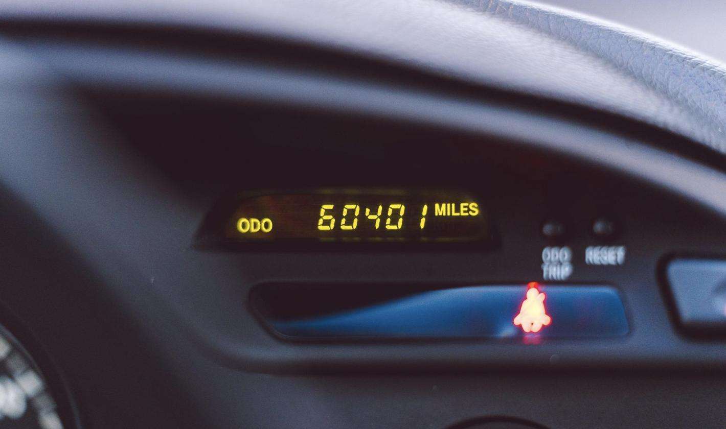 Odometer of the 1993 Toyota Supra Turbo reading 60,401 miles