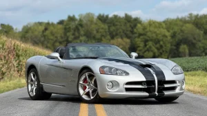 The Last Open Viper Has Just 9,000 Miles, and That’s the Least Interesting Thing About It - featured image