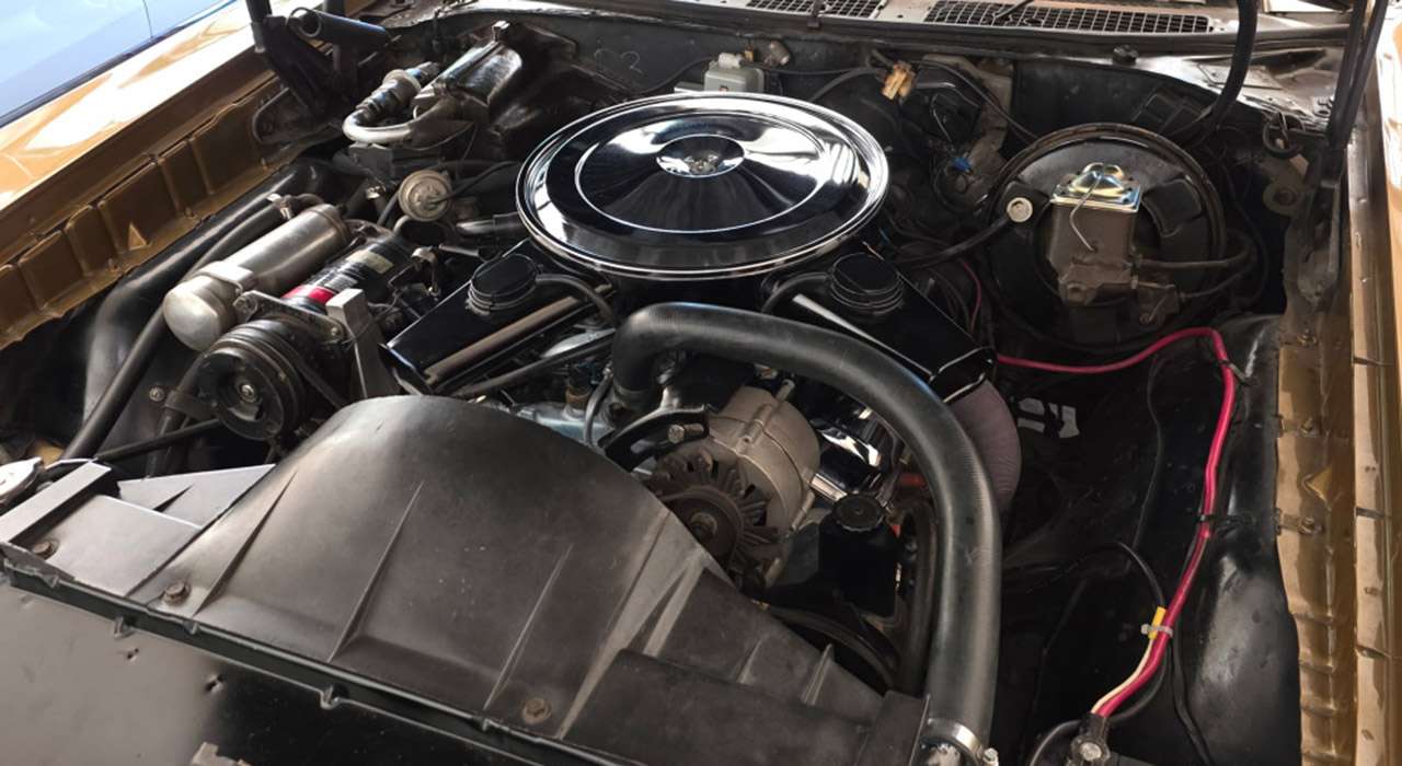 400ci YS code V8 engine in the 1970 Pontiac GTO