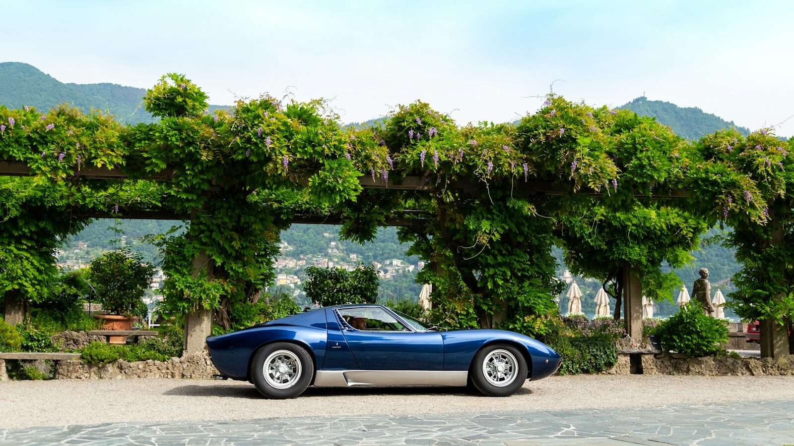 Collector Car Market Brief: A Continuation, a Recreation, and the $1,000,999 They Share - featured image