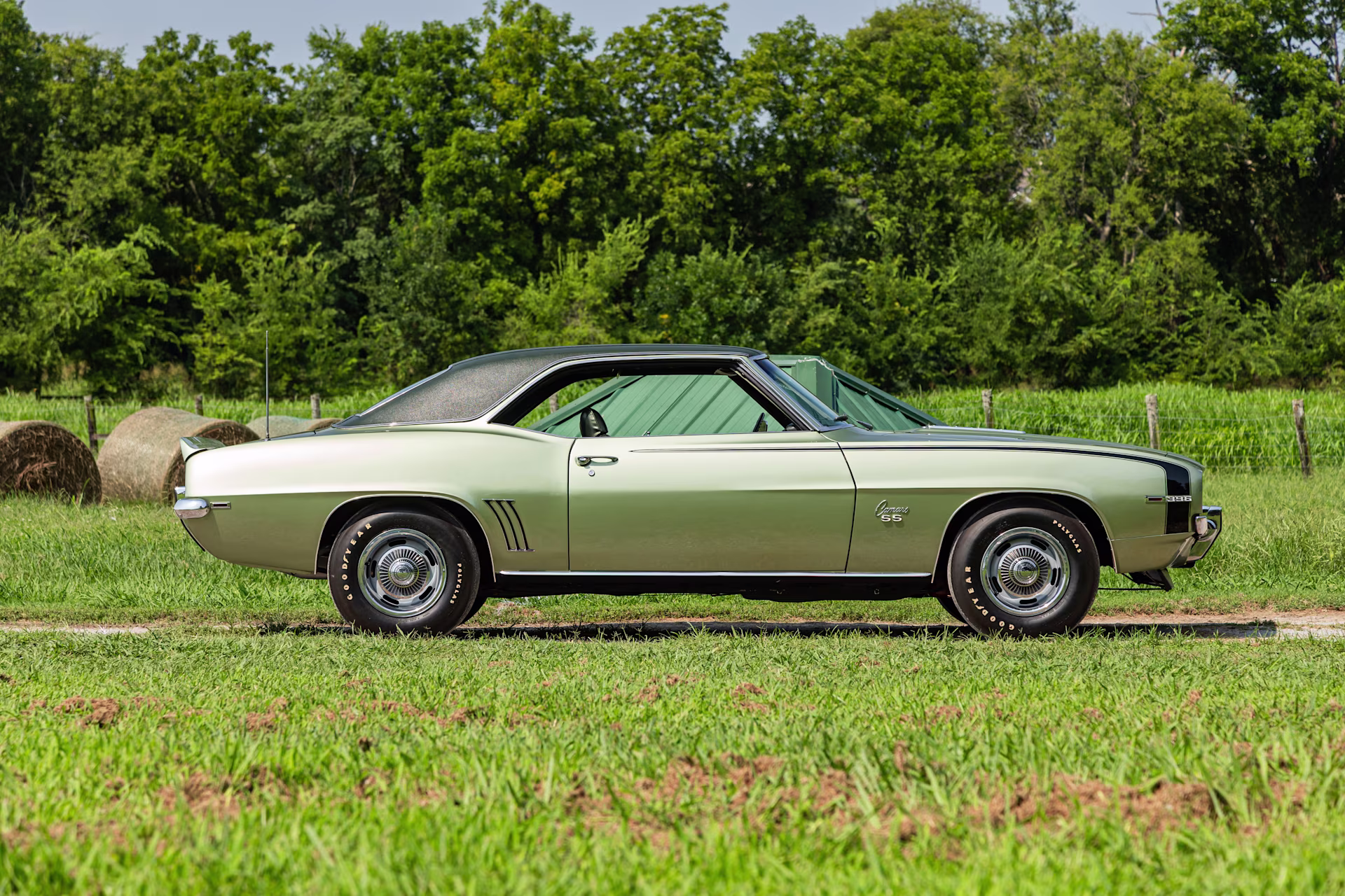 Three Head-Turning Classics Set to Cross the Block at Mecum Nashville 2026 - featured image