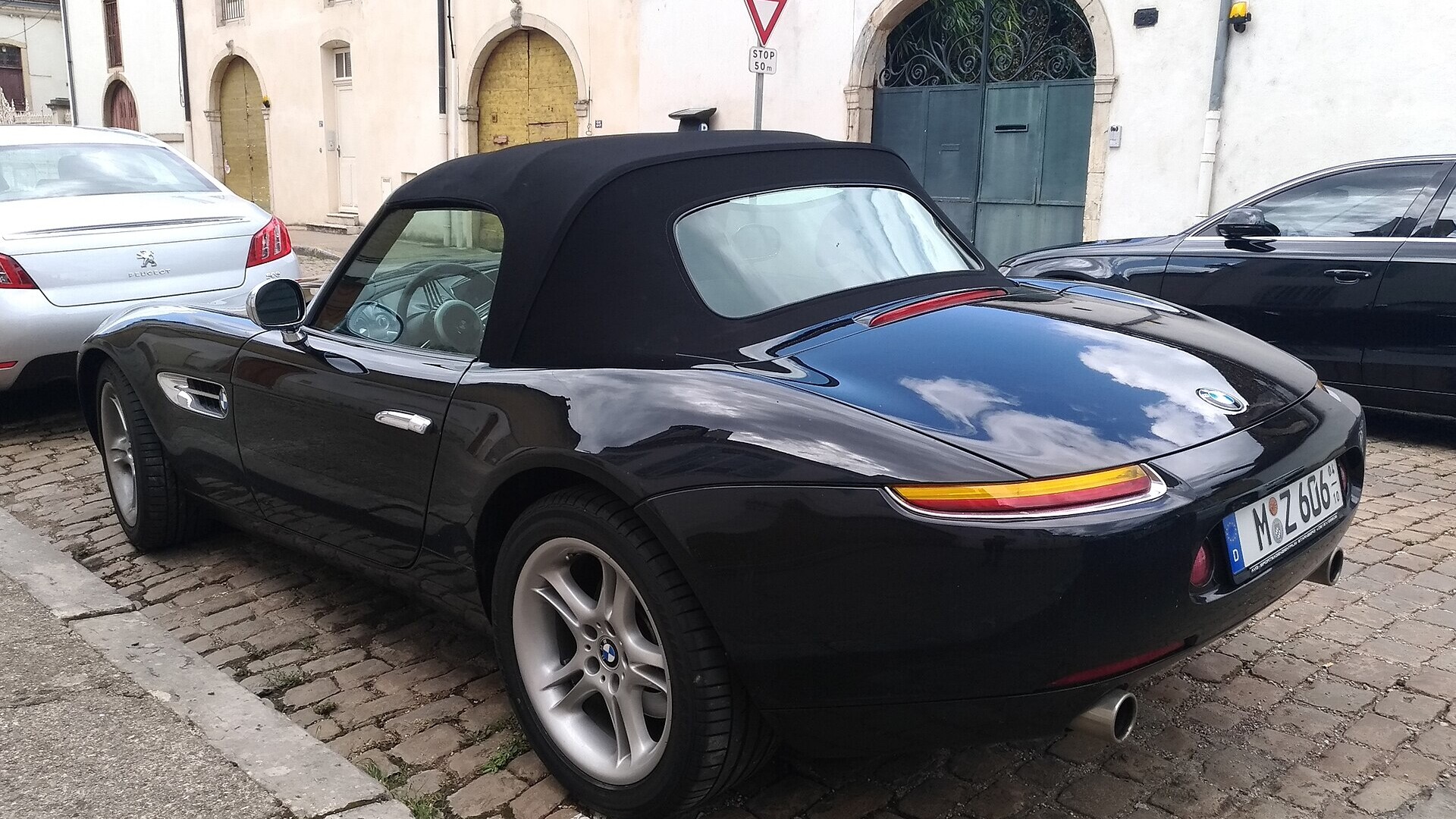 Collector Car Market Brief: Sampras’s BMW Z8, Two Gullwings and What Paperwork Is Worth - featured image
