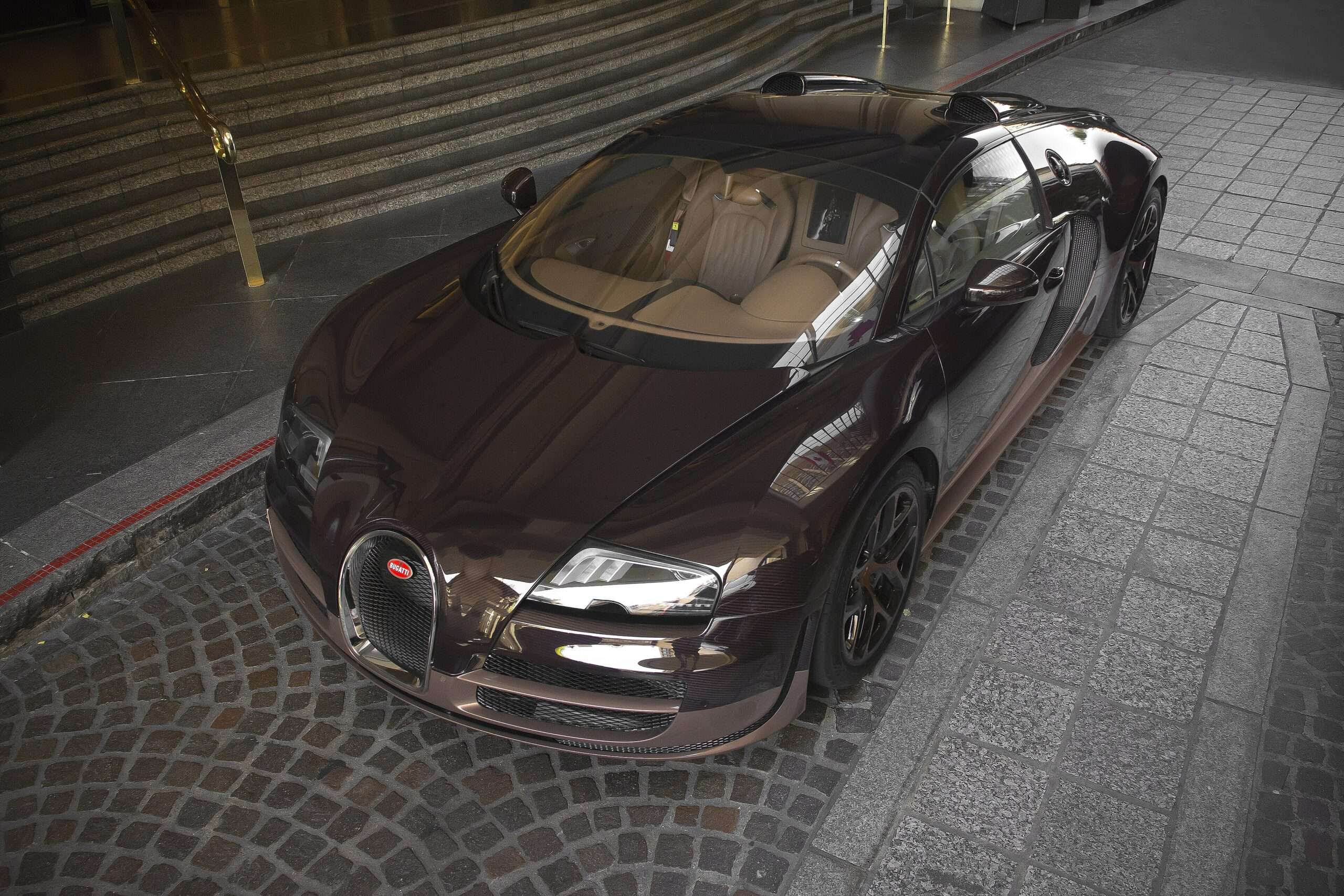 Bugatti Veyron Grand Sport Vitesse Rembrandt Bugatti Legends edition with bronze-toned carbon bodywork