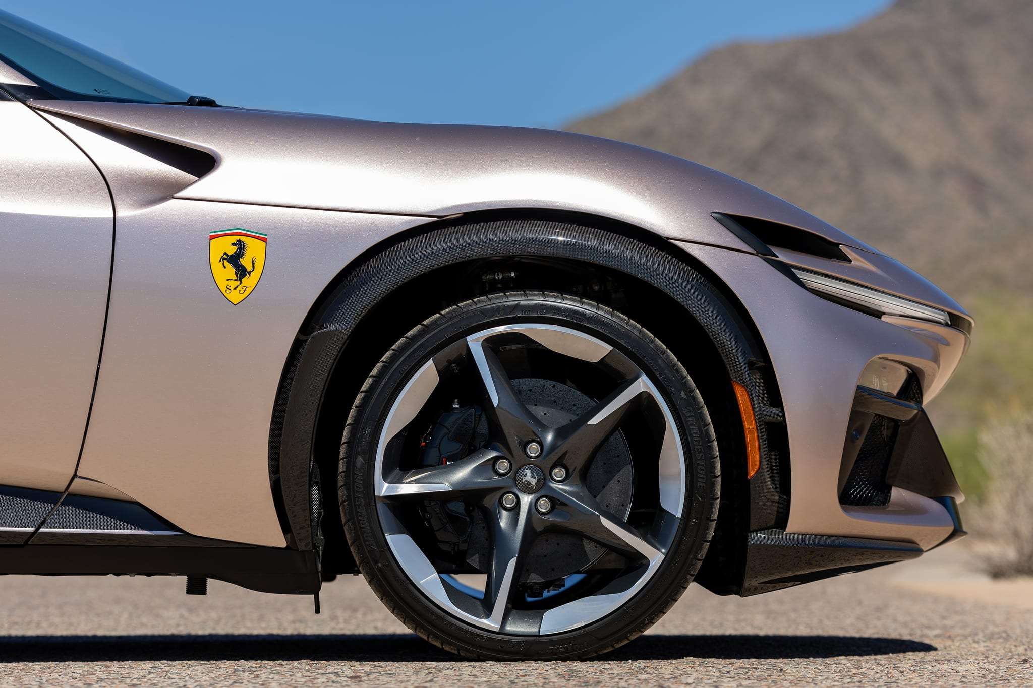 Ferrari Purosangue five-spoke alloy wheel and Scuderia Ferrari shield