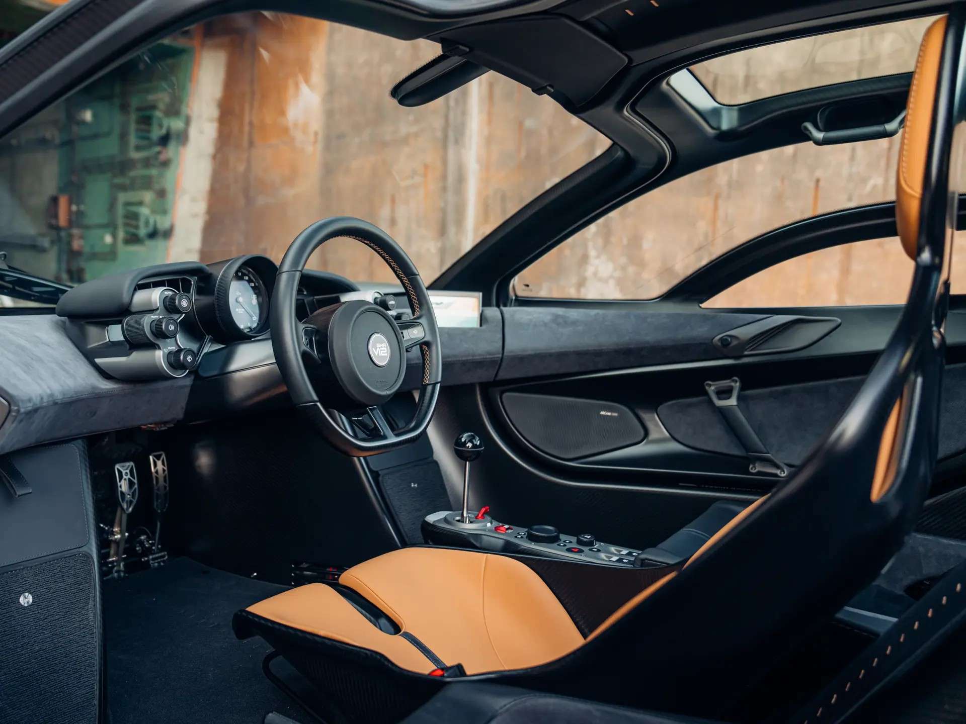 Luffield Tan leather and charcoal Alcantara interior of Gordon Murray T.50 chassis 047