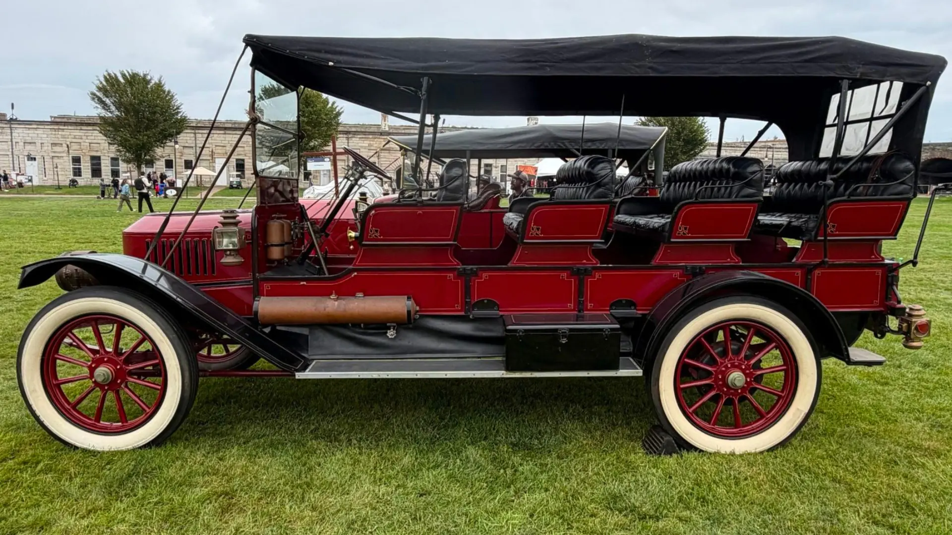 Lot of the Day: A 1913 Stanley Mountain Wagon That Sold for $109,200 Last Year Is at $75,000 on BaT - featured image