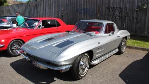 On a 1963 Corvette Split-Window, the Engine Pad Does the Talking. Here’s What Buyers Must Verify - featured image