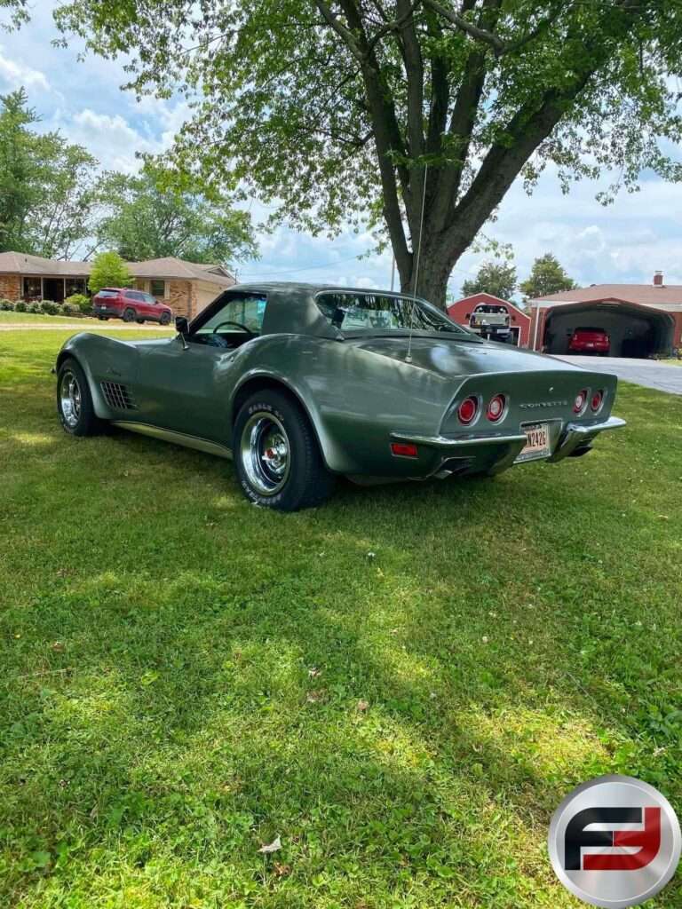 Rear three-quarter view of the 1972 Corvette showing its chrome rear bumpers