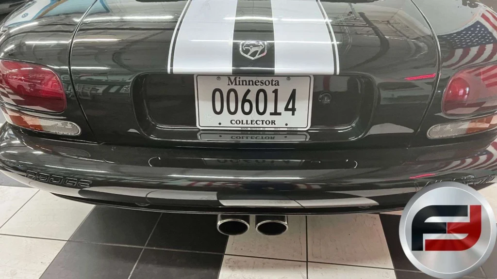 Rear of 1996 Dodge Viper RT/10 with silver stripes and twin exhaust