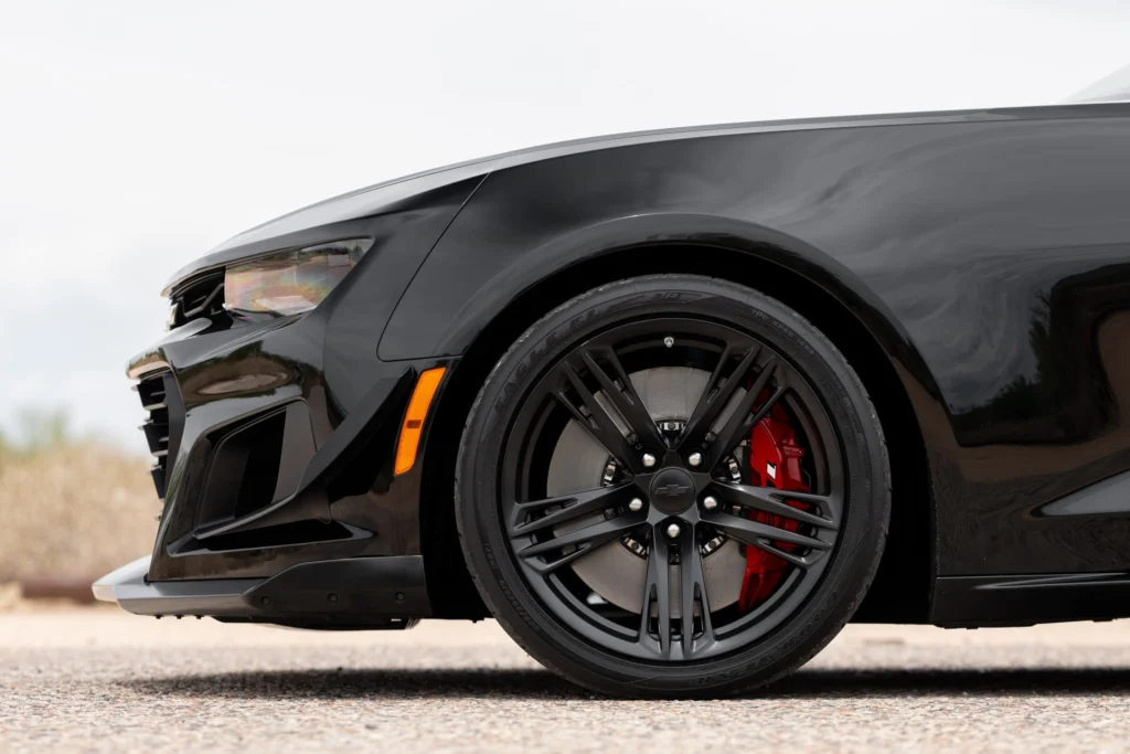 Black forged 19-inch wheel and red Brembo caliper on a 2023 Camaro ZL1 1LE