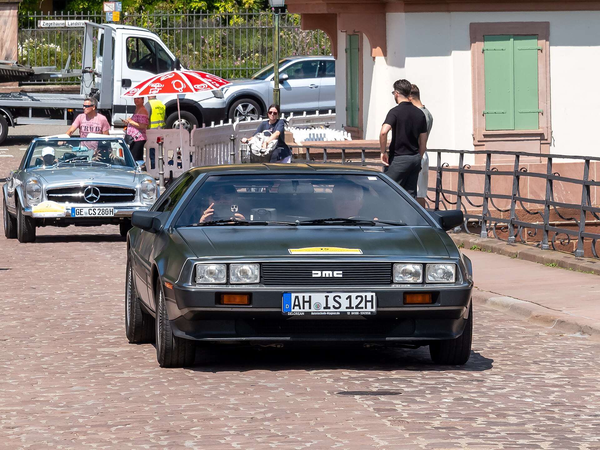 A DeLorean DMC-12 on the road at the ADAC Deutschland Klassik rally in Heidelberg in 2025