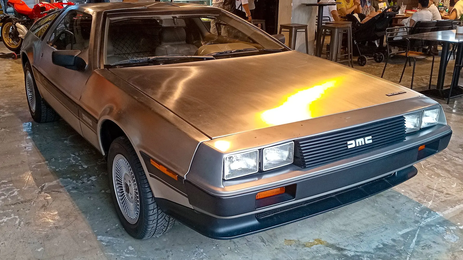 Today in Collector Car History: John DeLorean Is Arrested, and the DMC-12’s Supply Is Frozen (Oct. 19, 1982) - featured image