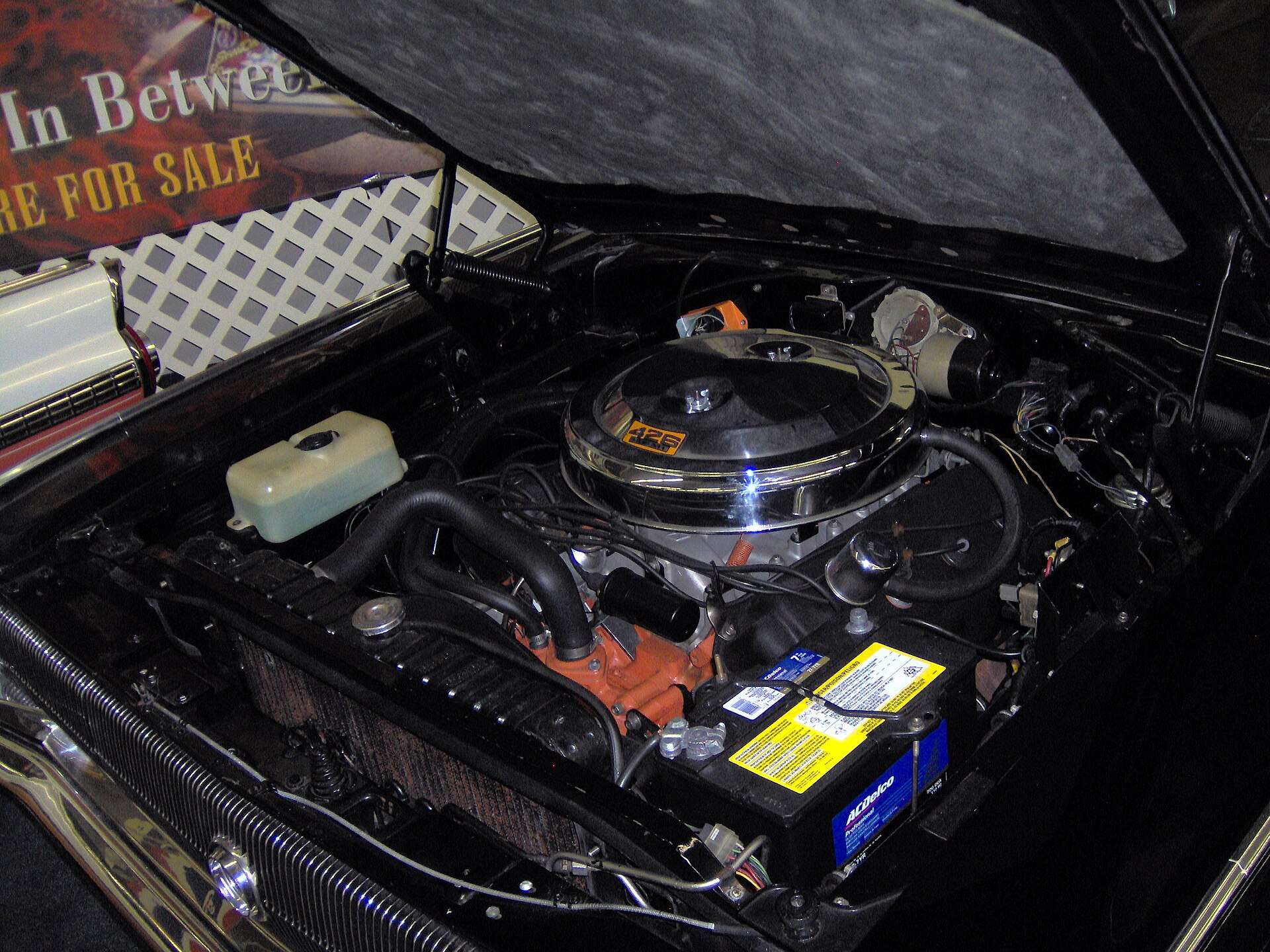 Chrysler 426 Hemi V8 installed in a Dodge Charger