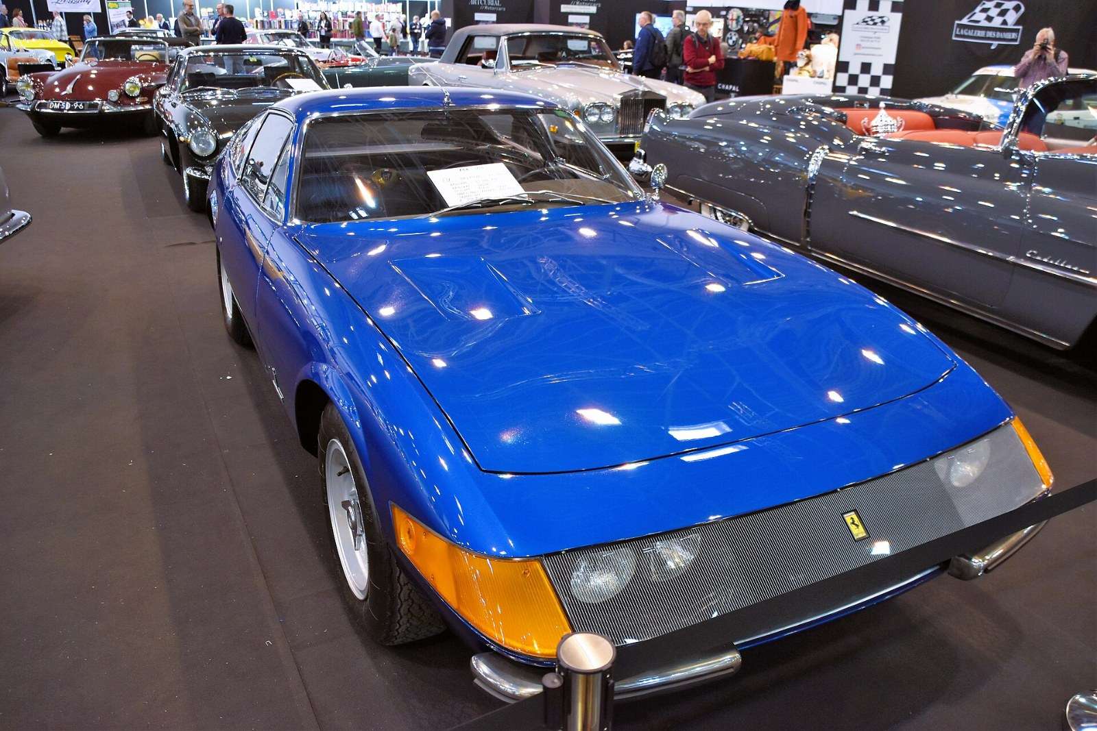 Blue 1970 Ferrari 365 GTB/4 Daytona berlinetta shown in three-quarter view