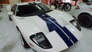 Ford GT (2005–2006): Collector Spec Sheet - featured image