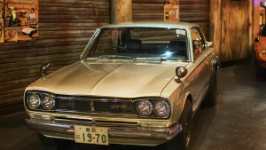 On a Hakosuka GT-R, Originality Lives in the S20 and the Plate, Not the Flares - featured image