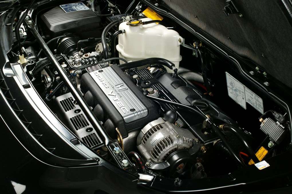 The 3.0-litre C30A V6 engine in the engine bay of a first-generation Honda NSX