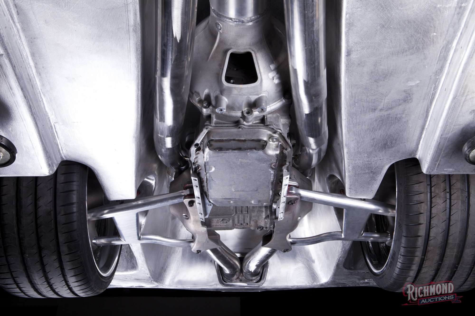 TwelveAir custom chassis and suspension underside