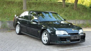 Lotus Carlton Deep Dive: 950 Cars, 377 HP, and a Wide Gap Between Good and Great - featured image