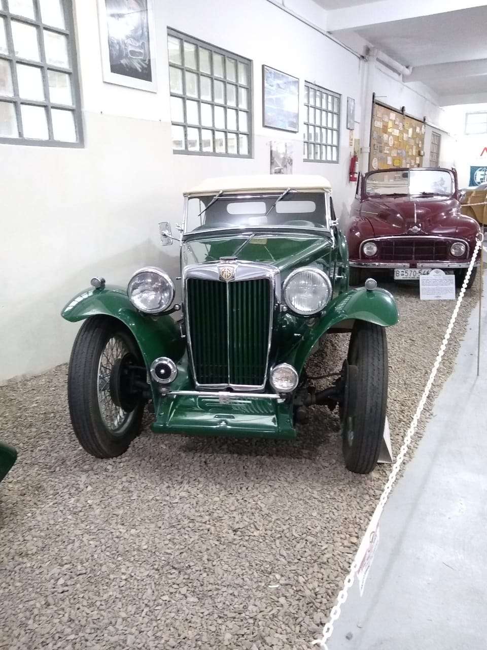 MG TC Midget roadster