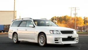 Is the Nissan Stagea 260RS Autech a Future Collector Car? The GT-R Wagon Collectors Are Still Pricing - featured image