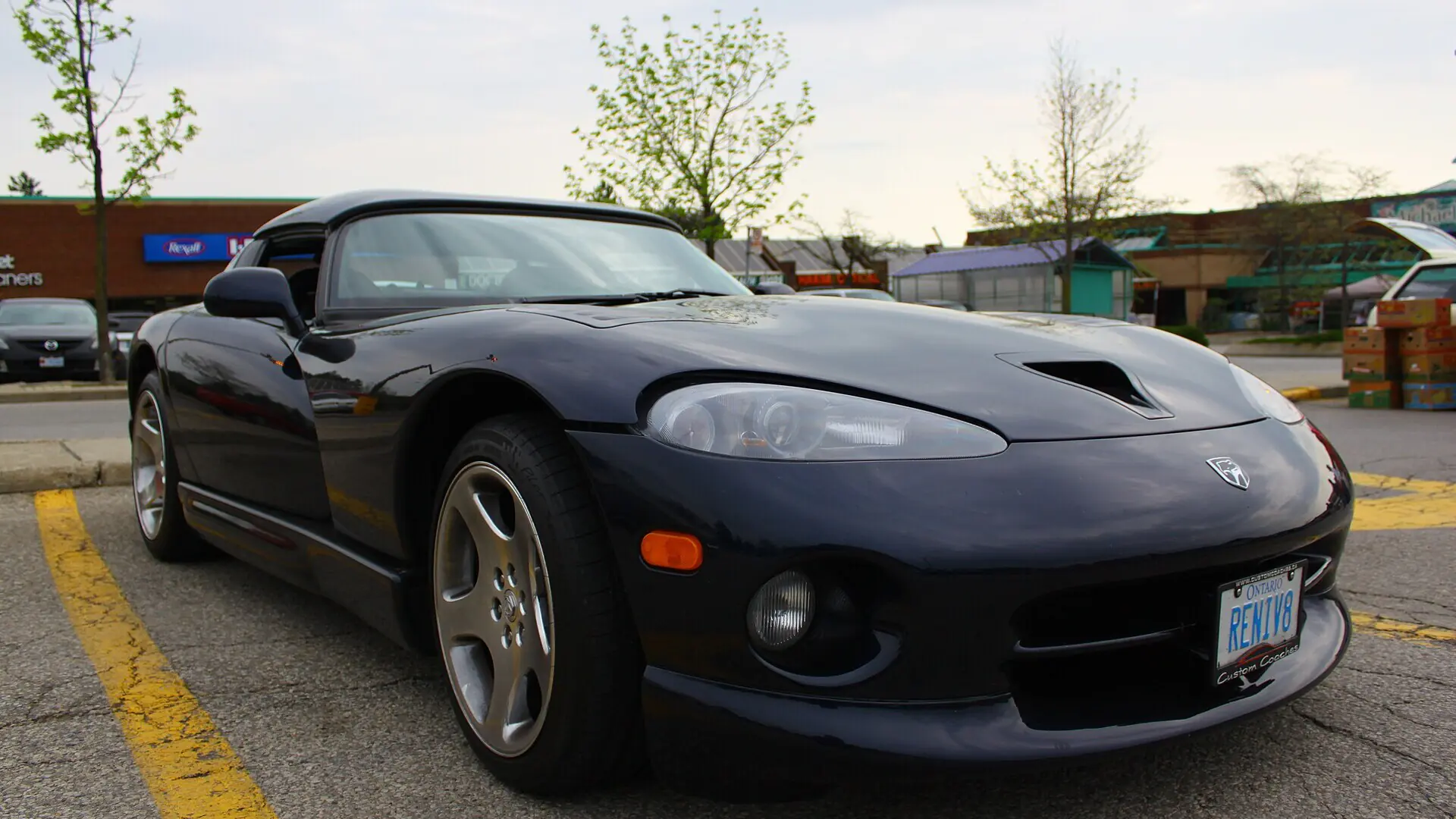 Dodge Viper RT/10 (1992–1995): Collector Spec Sheet - featured image